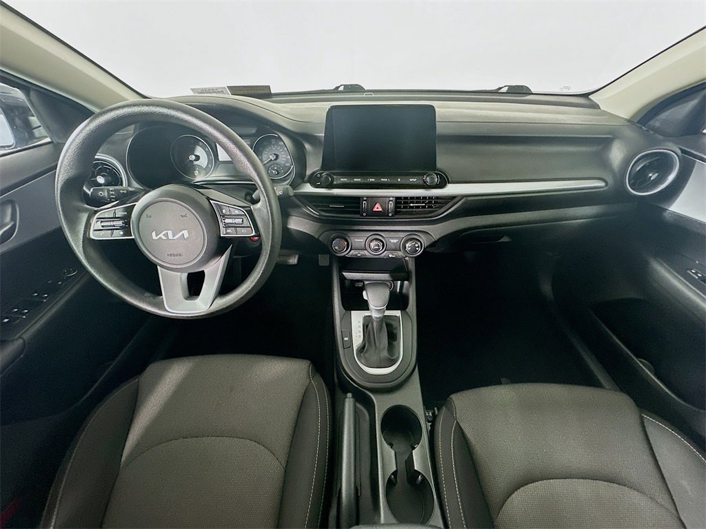 Used 2023 Kia Forte LXS image 10