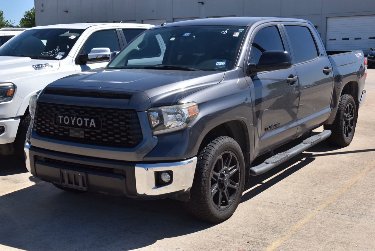 Used 2019 Toyota Tundra SR5 w/ SR5 Upgrade Package image 2