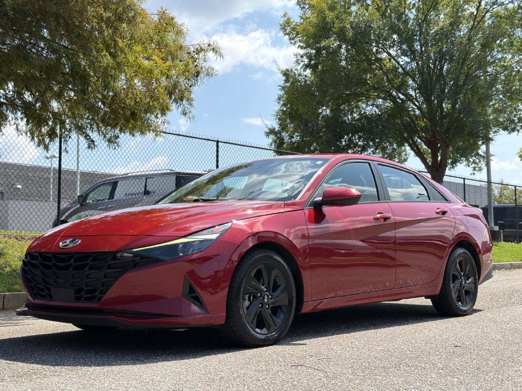 Used 2022 Hyundai Elantra SEL w/ Convenience Package FWD image 31