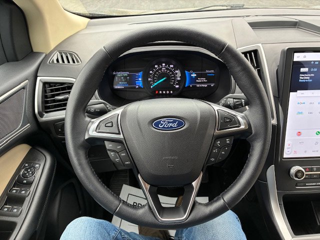 Used 2023 Ford Edge SEL w/ Convenience Package image 19