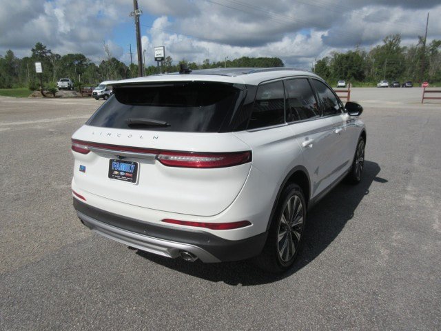 Used 2022 Lincoln Corsair Reserve w/ Elements Package FWD image 5
