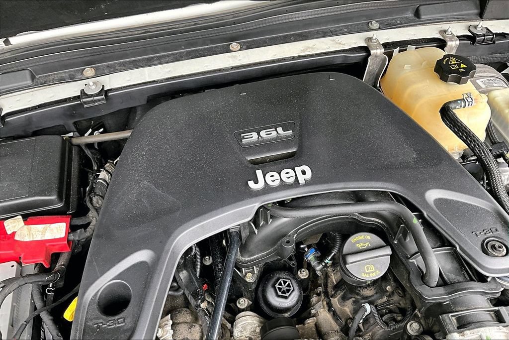 Used 2018 Jeep Wrangler Unlimited Sport S AWD/4WD image 31