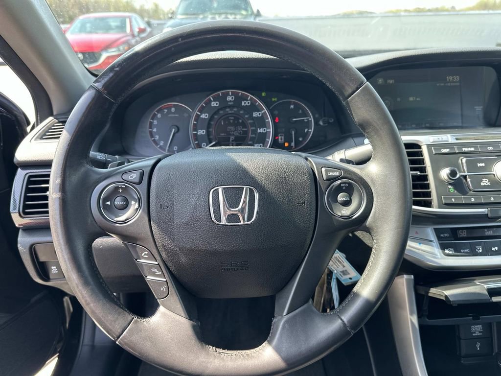 Used 2013 Honda Accord Sport image 18