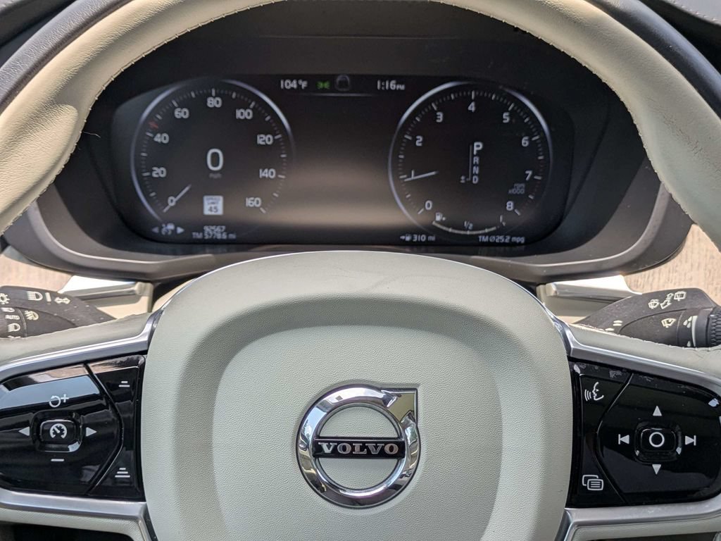 Used 2020 Volvo XC60 T6 Inscription AWD/4WD image 28