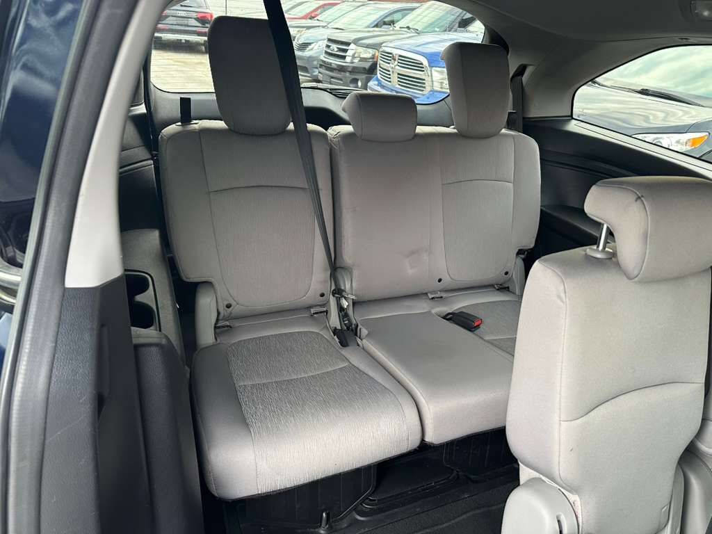 Used 2019 Honda Odyssey EX image 24
