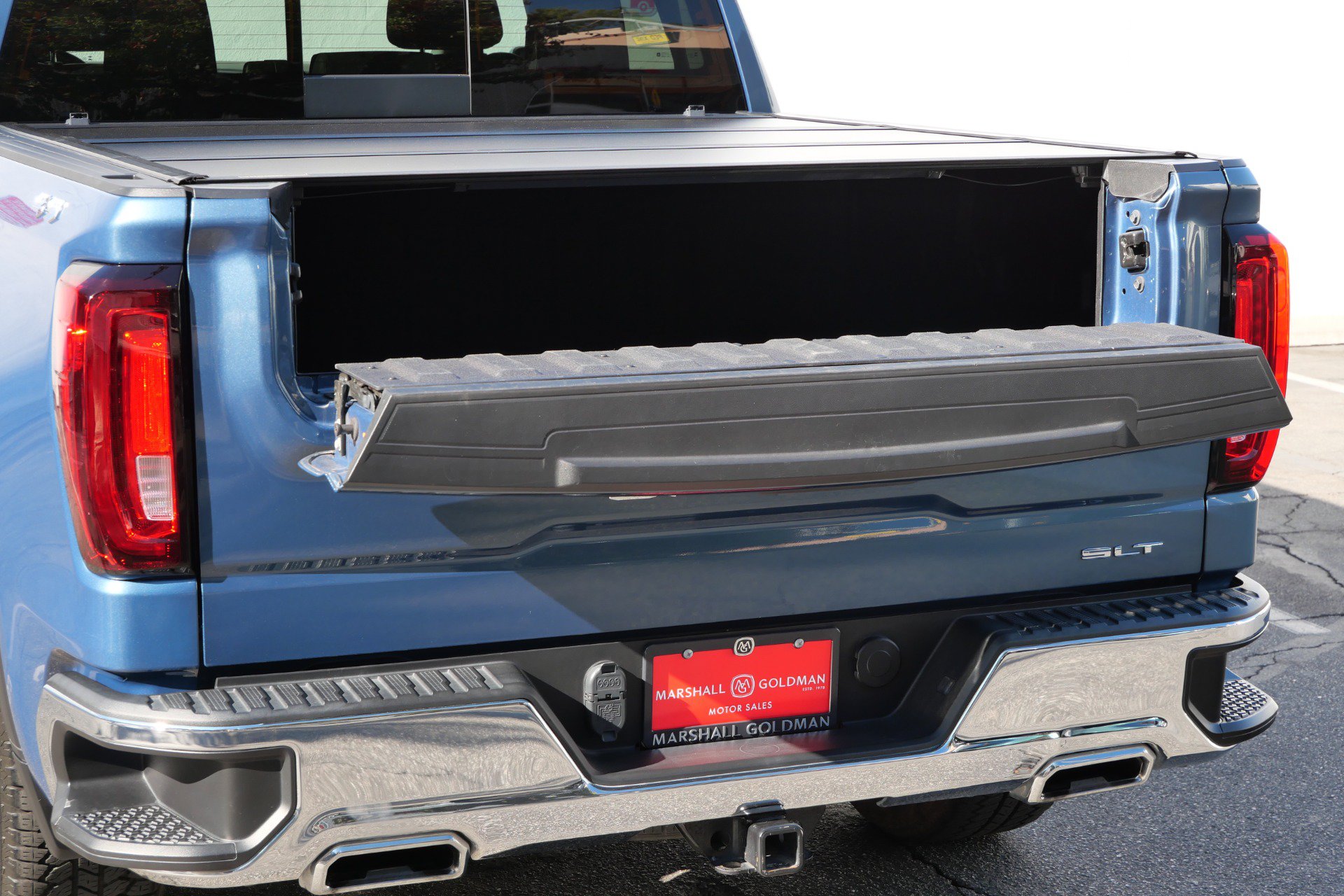 Used 2024 GMC Sierra 1500 SLT w/ SLT Premium Package AWD/4WD image 37
