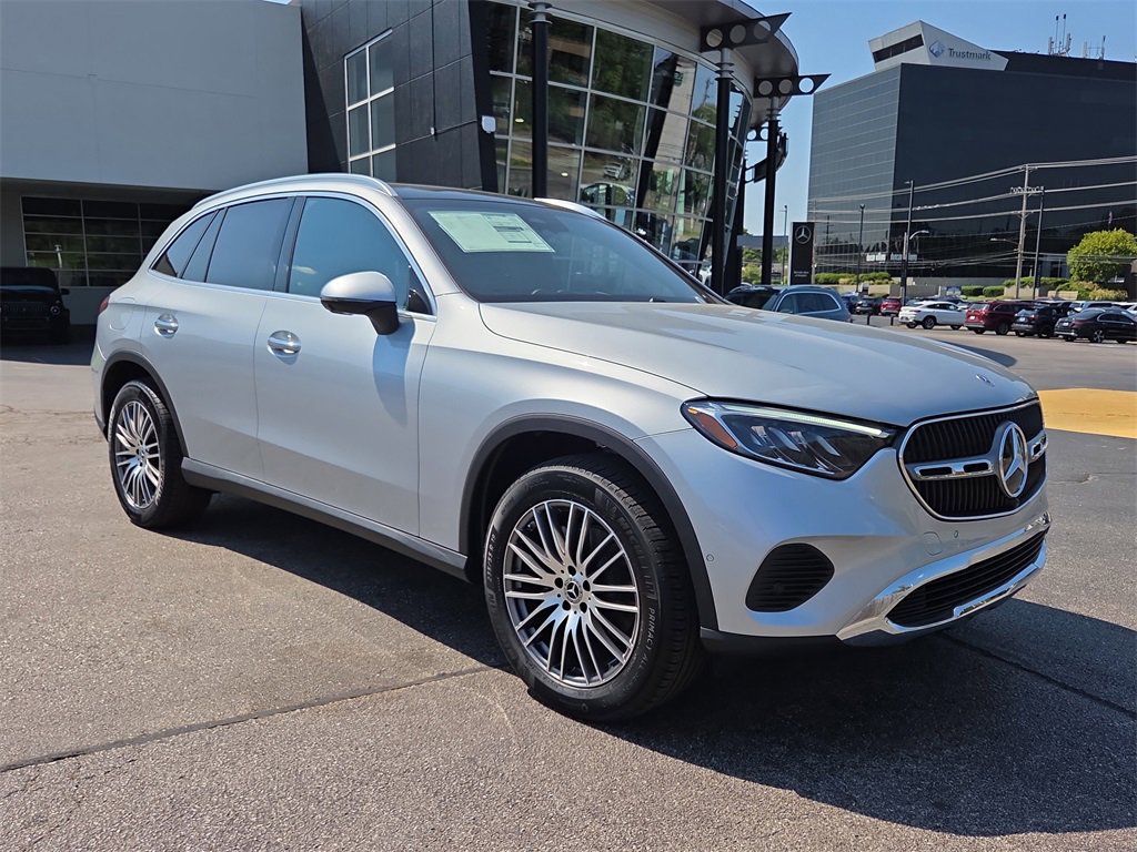 New 2025 Mercedes-Benz GLC 300 4MATIC image 7