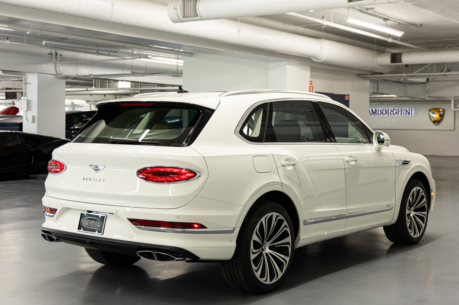 New 2026 Bentley Bentayga AWD/4WD image 5
