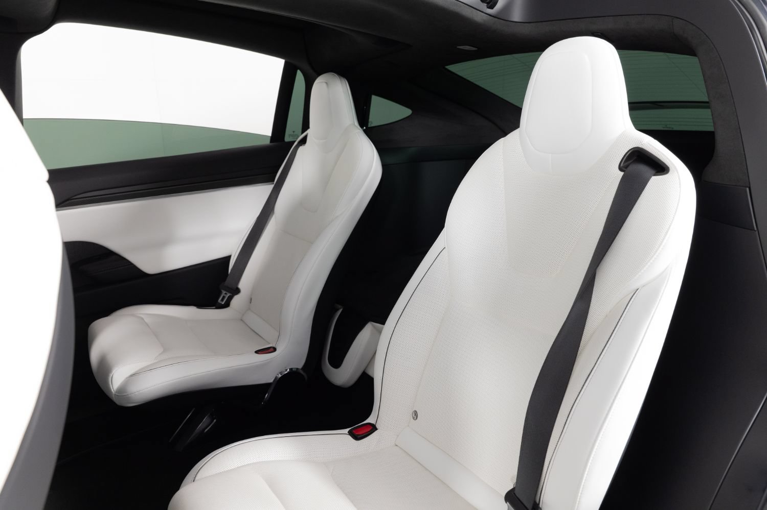 Used 2022 Tesla Model X Plaid AWD/4WD image 18