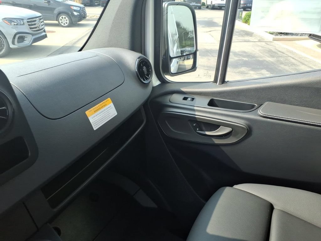 New 2026 Mercedes-Benz Sprinter 2500 image 24
