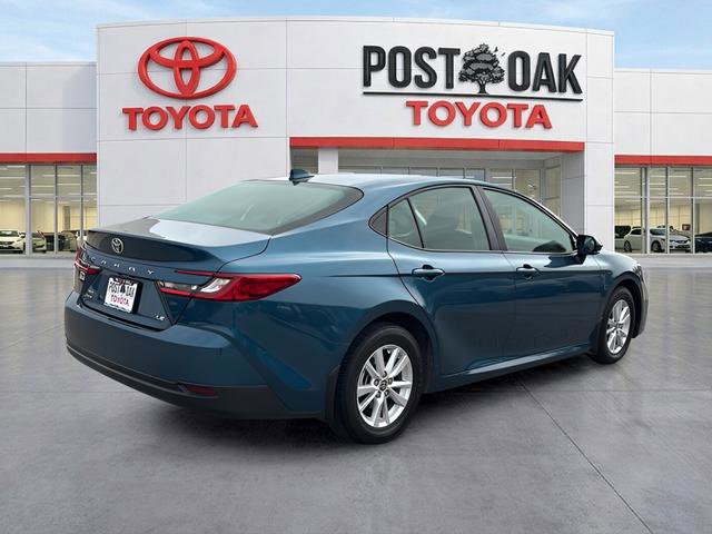 Used 2025 Toyota Camry LE w/ Convenience Package AWD/4WD image 7