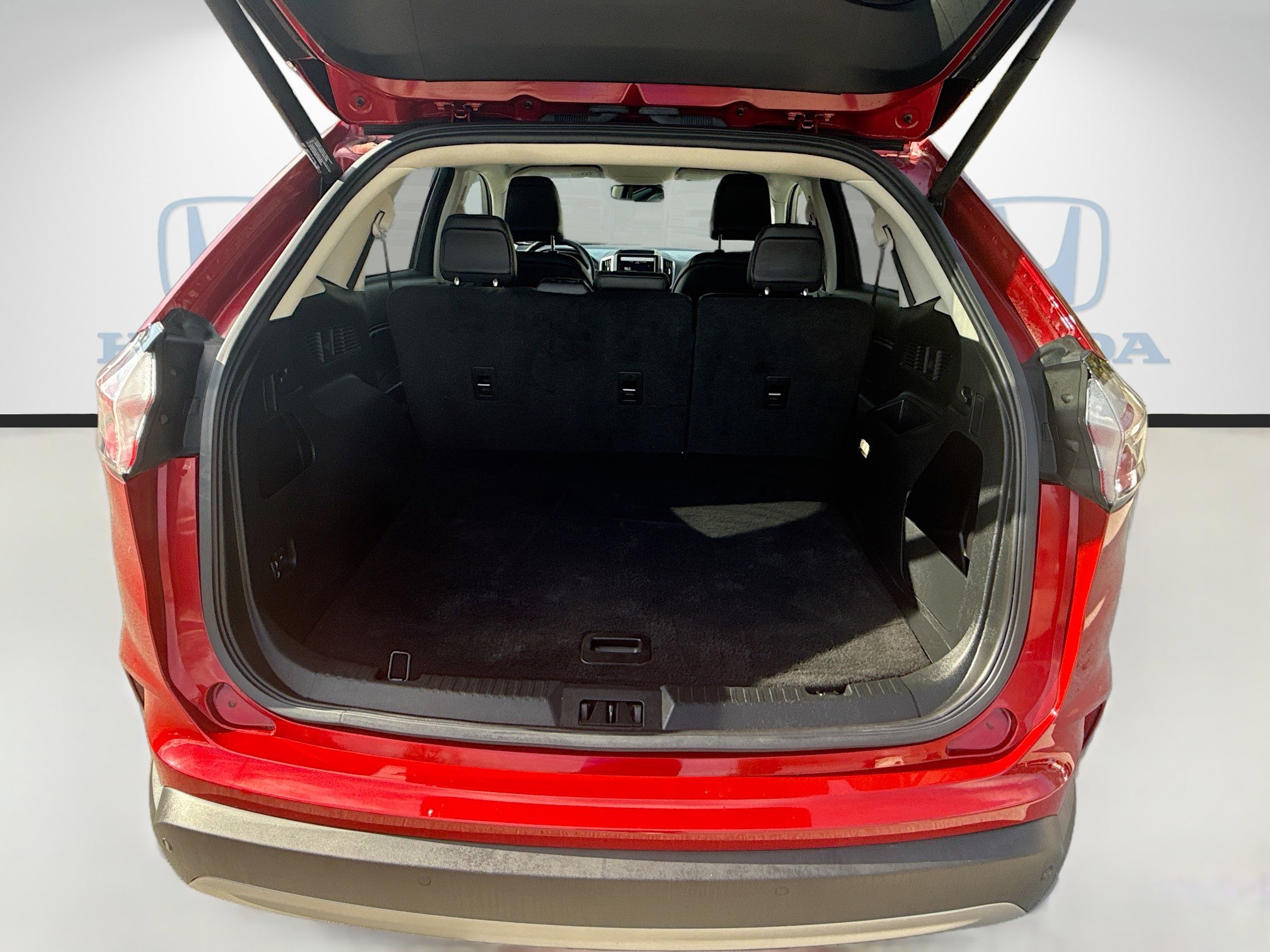 Used 2022 Ford Edge SEL w/ Convenience Package image 26