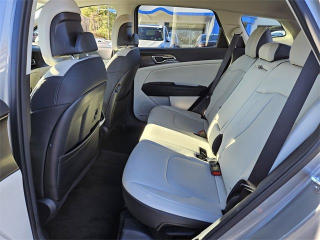 Used 2024 Kia Sportage EX image 9