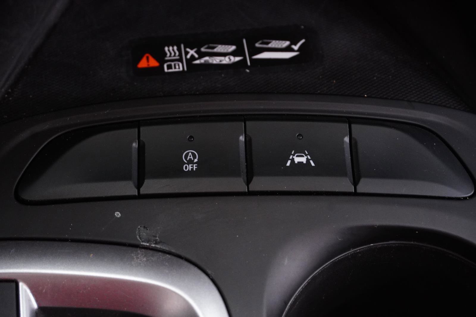 Used 2025 Buick Envista Preferred w/ Convenience II Package image 29