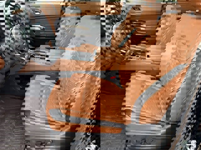 Used 2022 Nissan Pathfinder Platinum w/ Lighting Package (N93) image 20