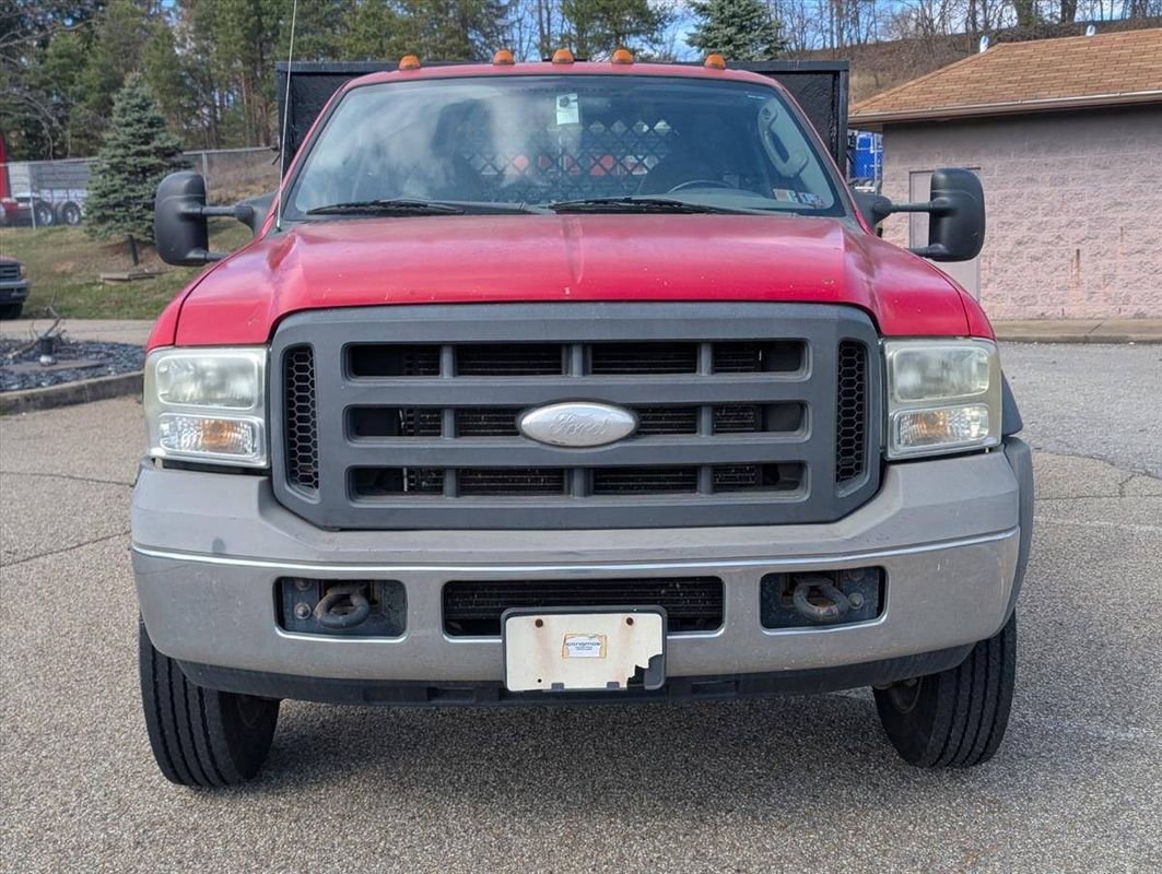 Used 2005 Ford F450 2WD Regular Cab Super Duty image 10