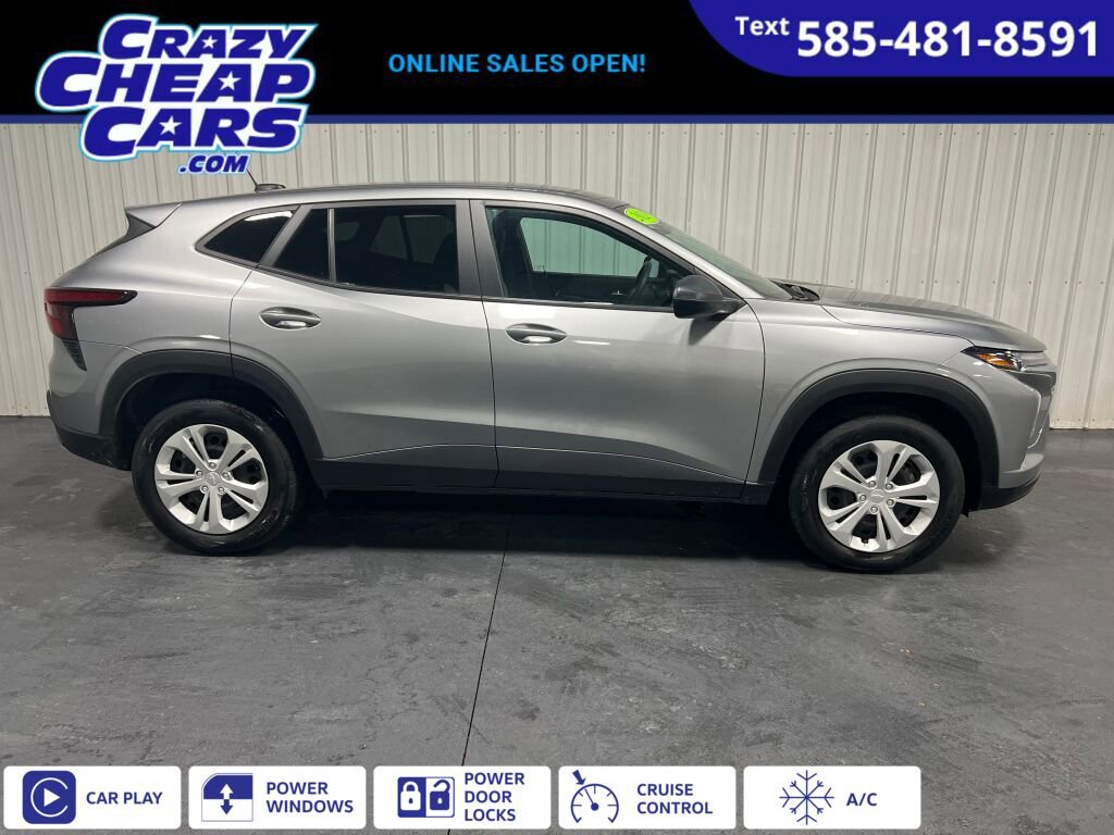 Used 2024 Chevrolet Trax LS w/ Driver Confidence Package