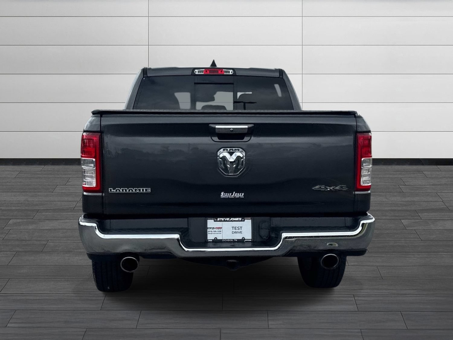 Used 2019 RAM 1500 Laramie w/ Off Road Group AWD/4WD image 6