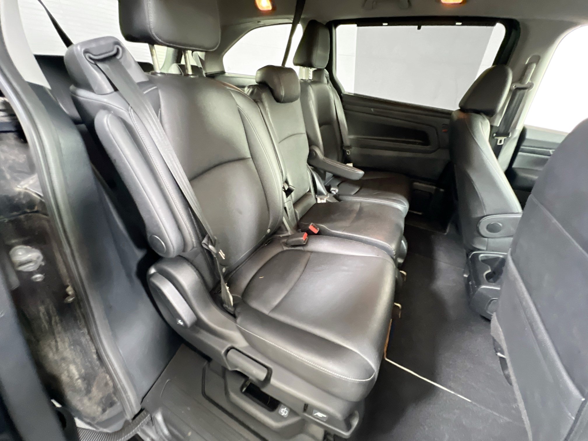 Used 2023 Honda Odyssey EX-L image 27