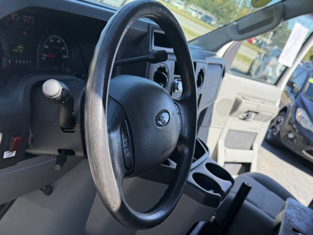 Used 2013 Ford E-150 and Econoline 150 w/ PWR Group RWD image 8