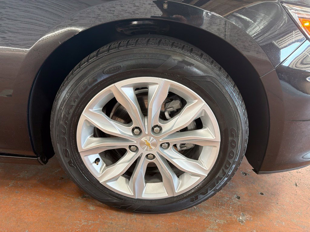 Used 2024 Chevrolet Malibu LT FWD image 10