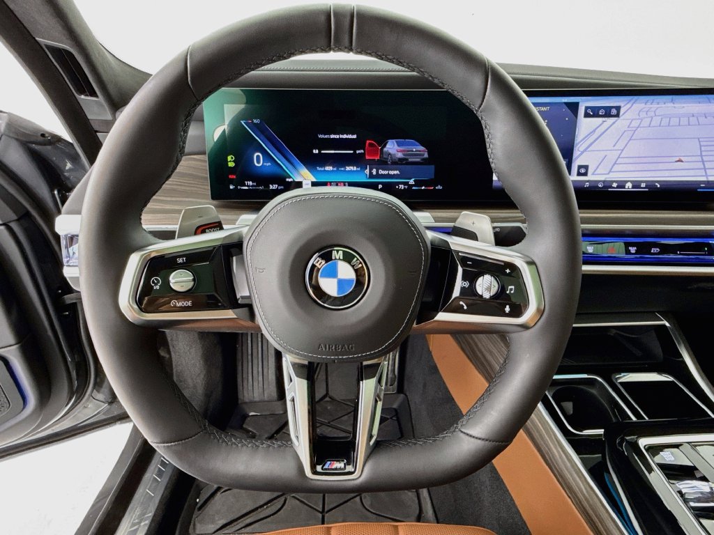 Used 2026 BMW 760i xDrive AWD/4WD image 15