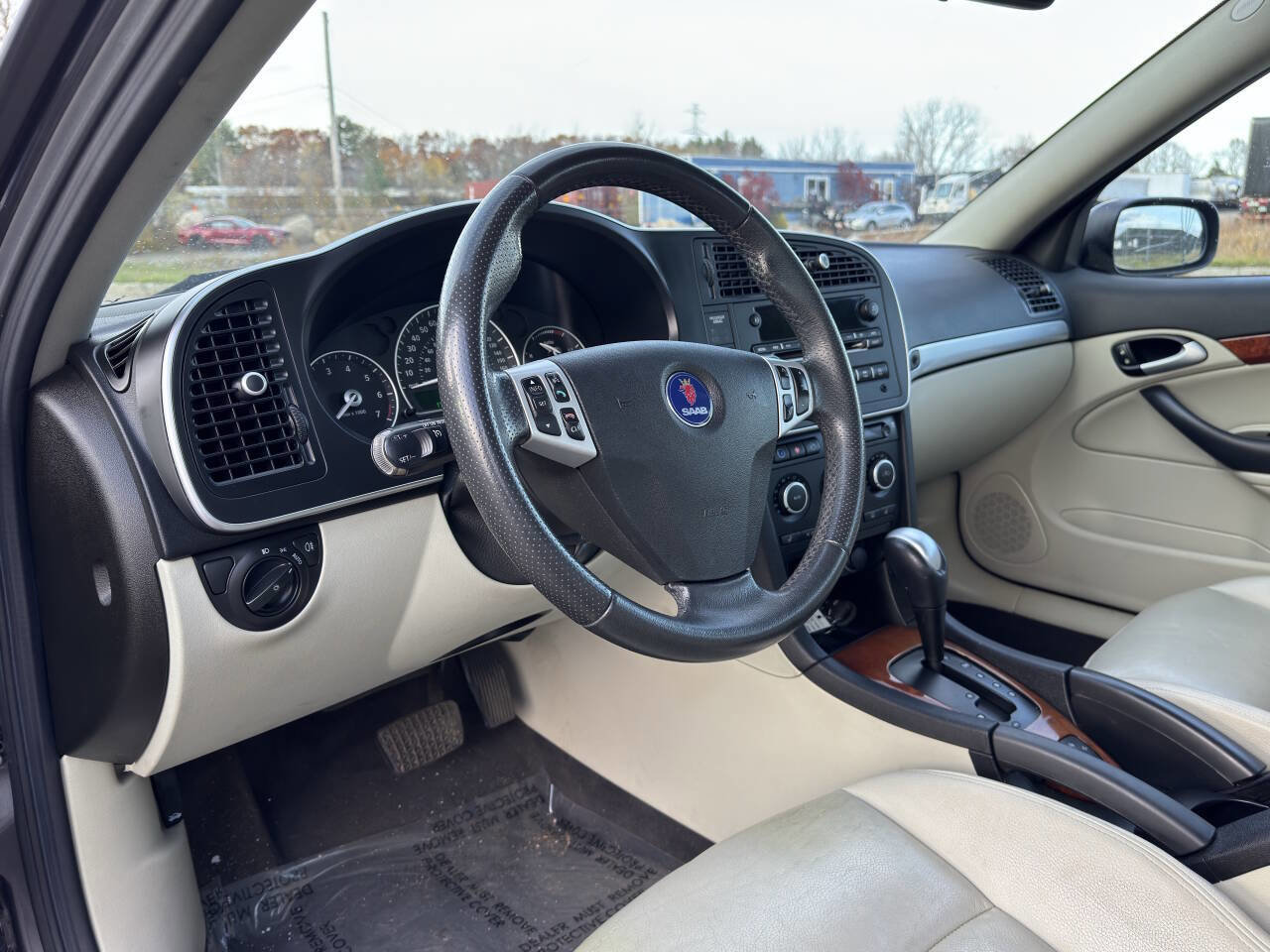 Used 2009 Saab 9-3 2.0T image 11