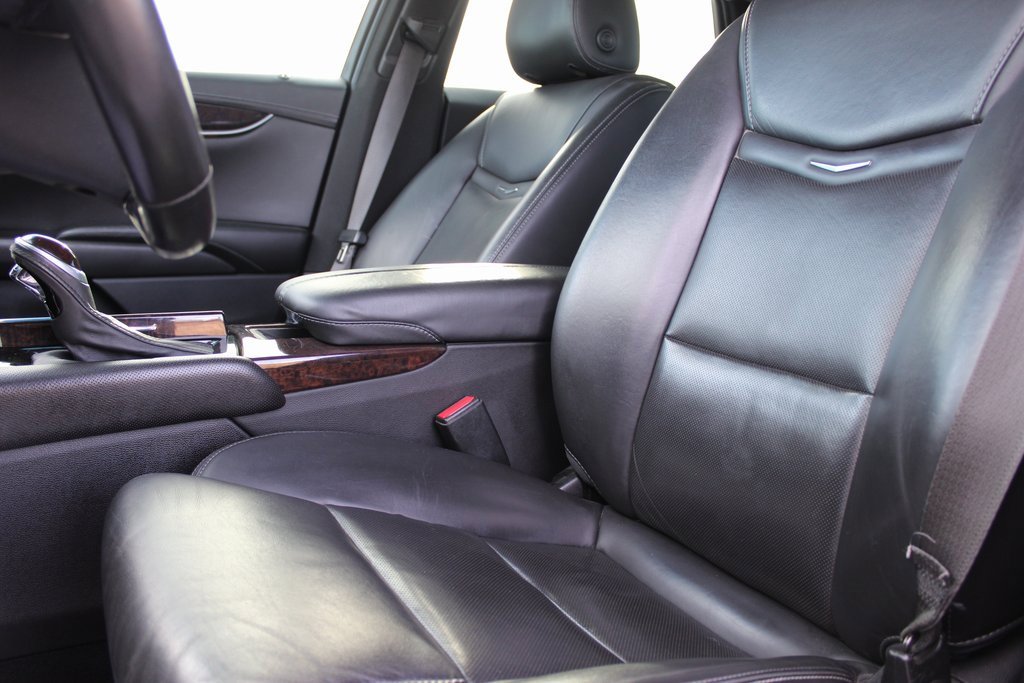 Used 2016 Cadillac XTS Luxury image 11