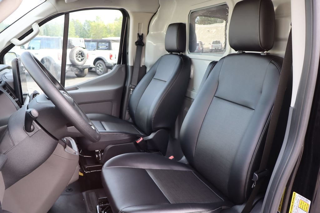 New 2026 Ford Transit 150 Low Roof RWD image 11