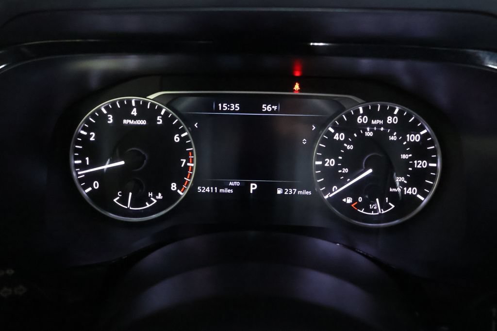 Used 2024 Nissan Pathfinder SV AWD/4WD image 18