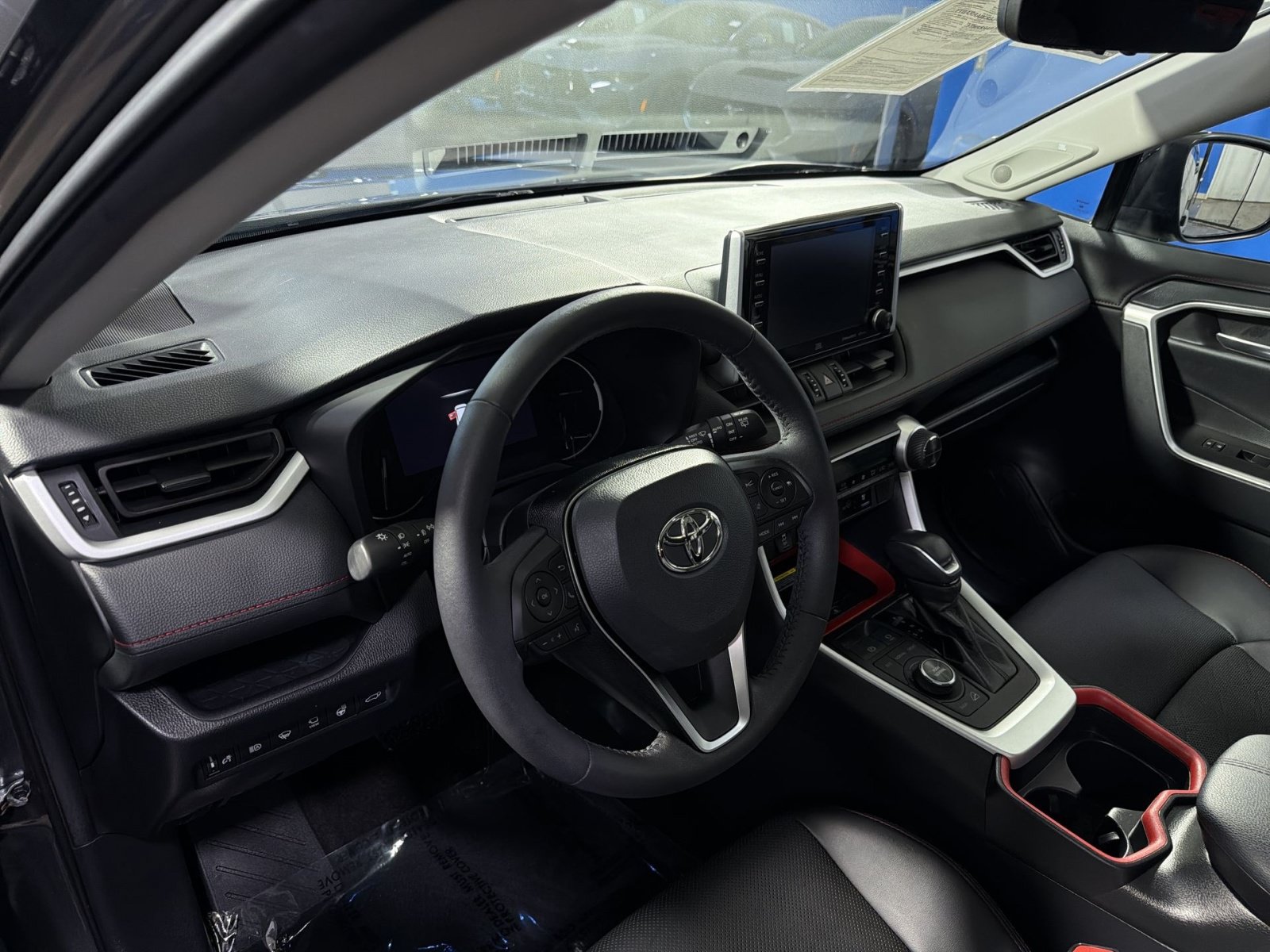 Used 2021 Toyota RAV4 TRD Off-Road AWD/4WD image 21