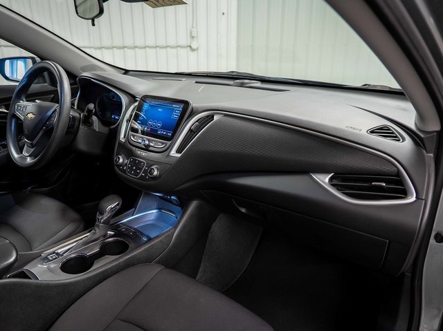 Used 2024 Chevrolet Malibu LT image 16