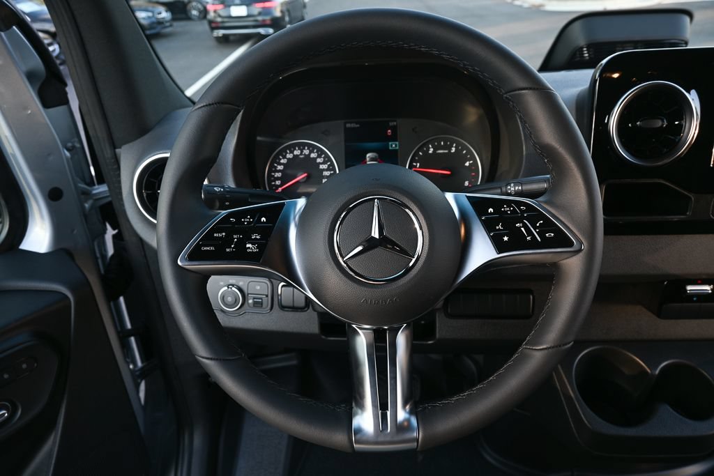 Used 2026 Mercedes-Benz Sprinter 3500 image 2