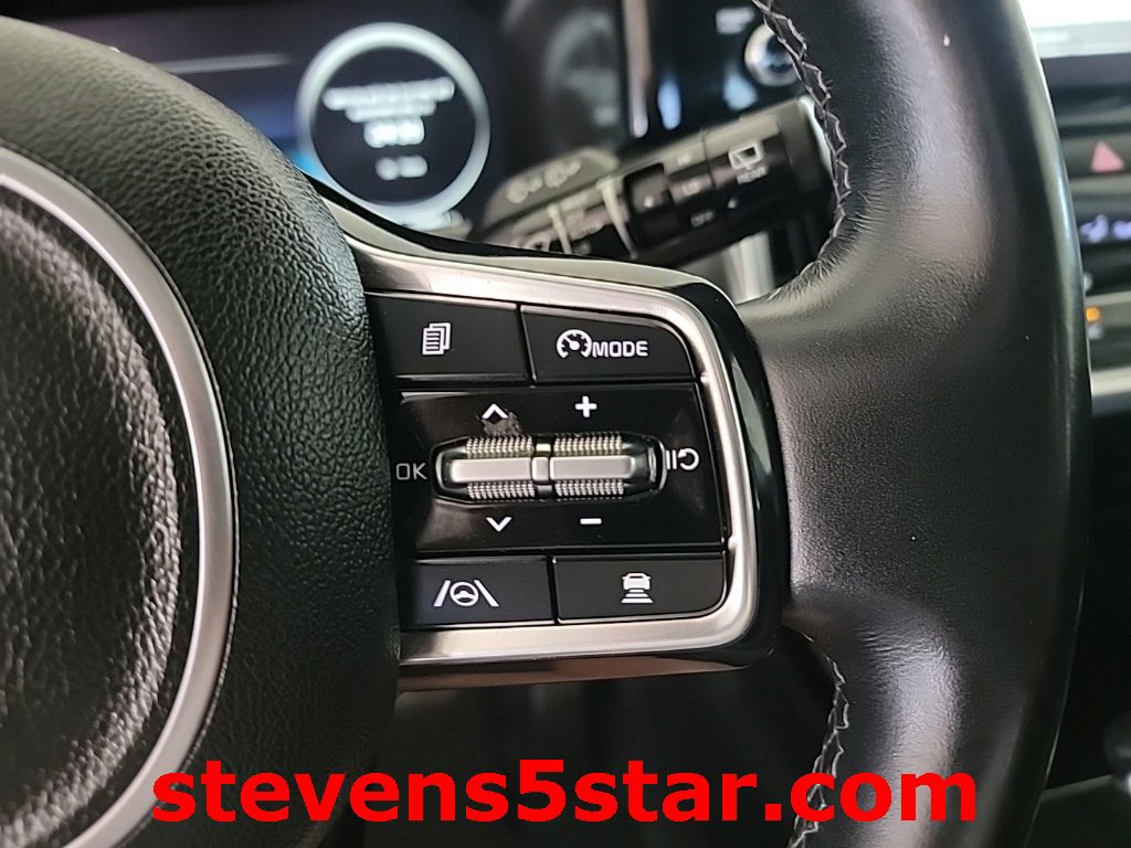 Used 2023 Kia Sorento SX image 21
