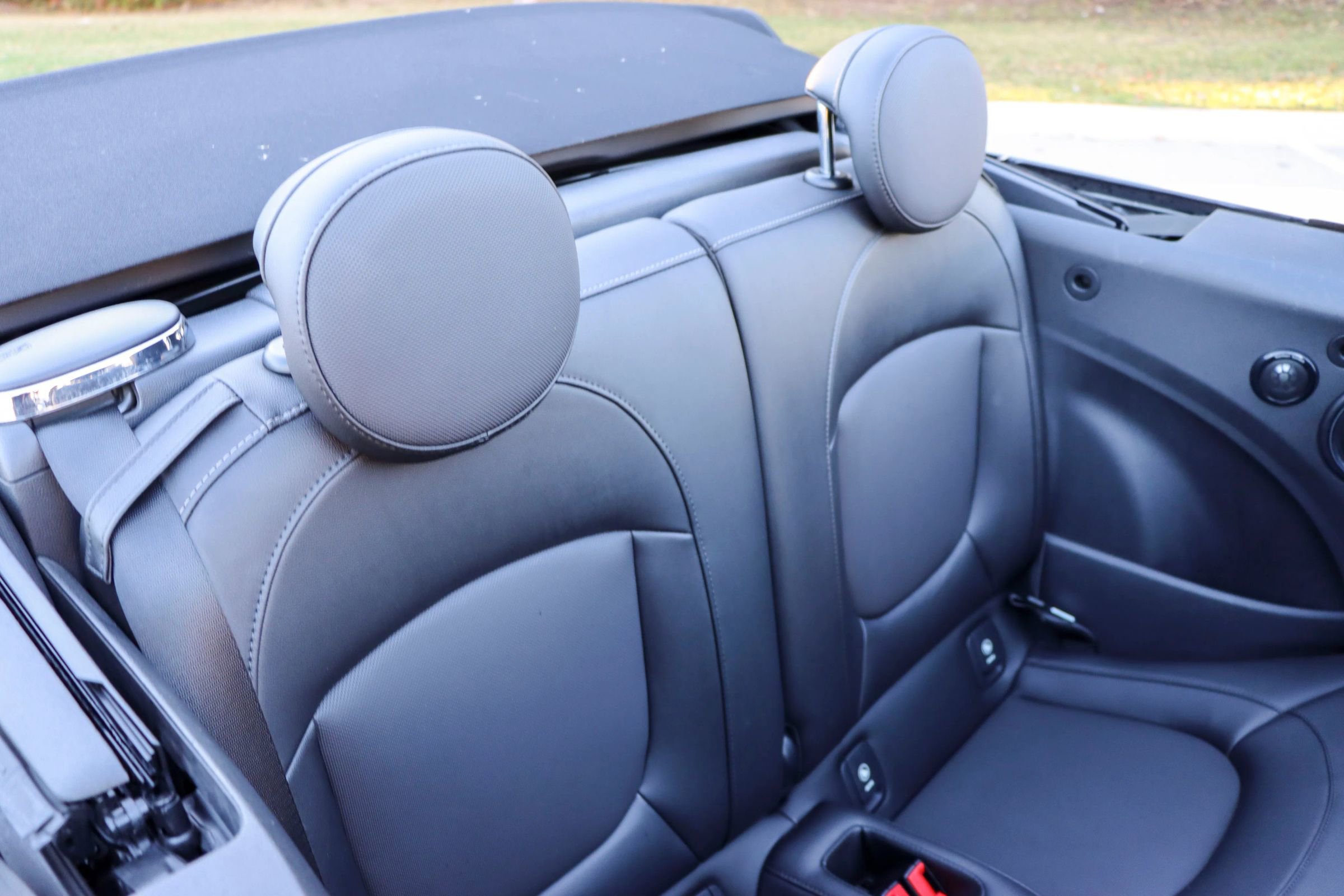 Used 2017 MINI Cooper S image 33