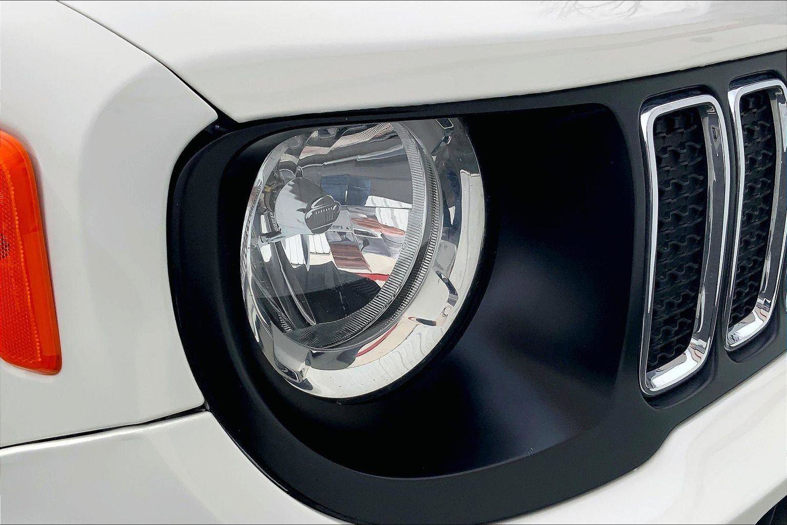 Used 2020 Jeep Renegade Latitude image 27