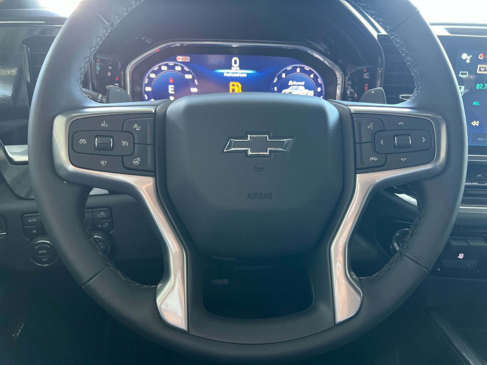 New 2026 Chevrolet Silverado 1500 LT Trail Boss w/ LT Trail Boss Premium Package AWD/4WD image 22
