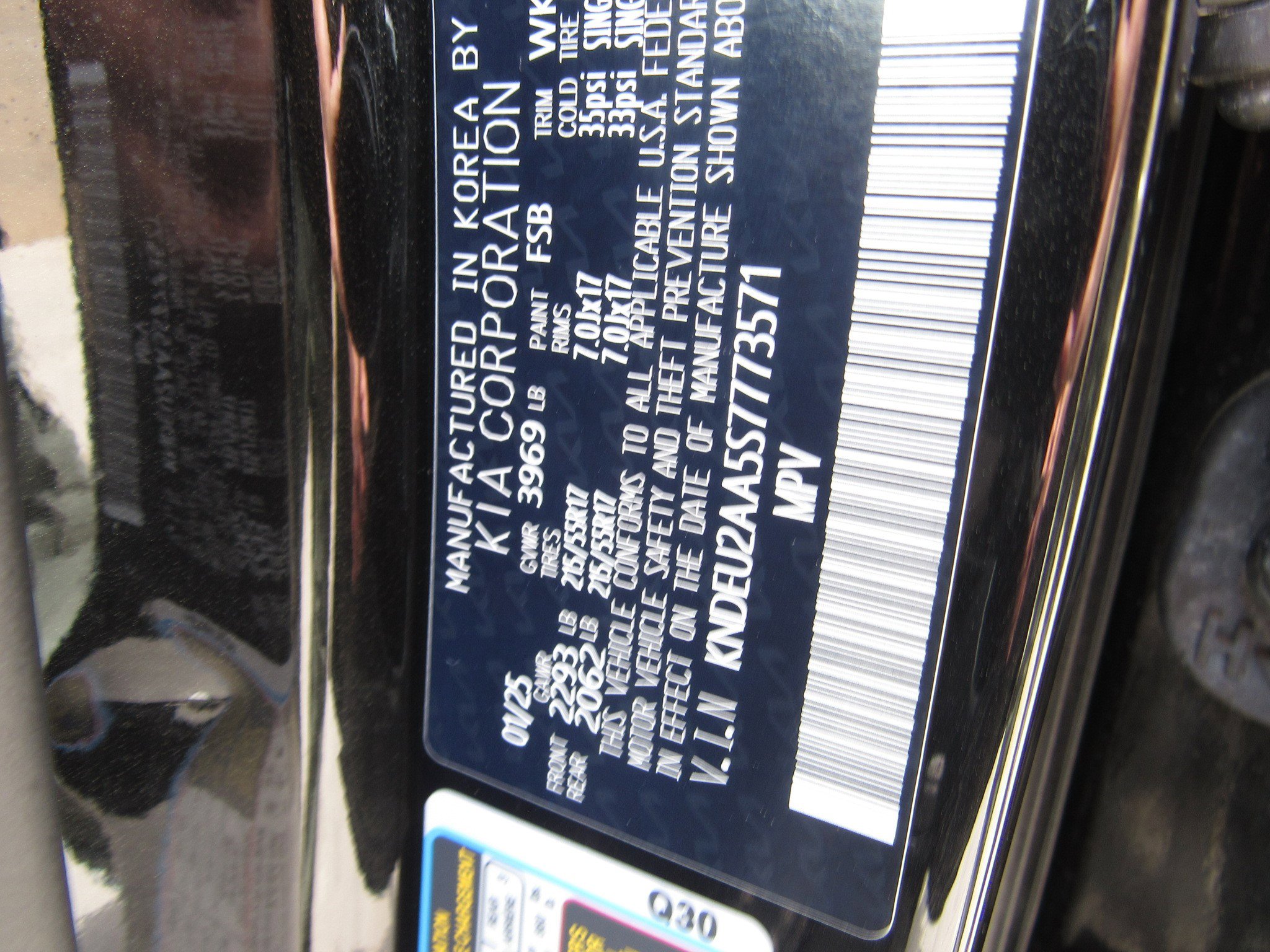 Used 2025 Kia Seltos S image 24