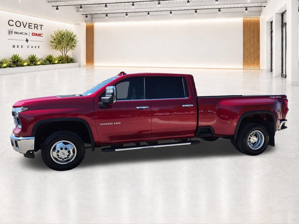 Used 2024 Chevrolet Silverado 3500 LTZ w/ LTZ Convenience Package AWD/4WD image 5