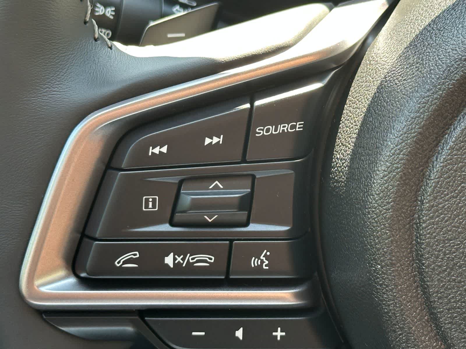Certified 2025 Subaru Ascent Touring AWD/4WD image 25