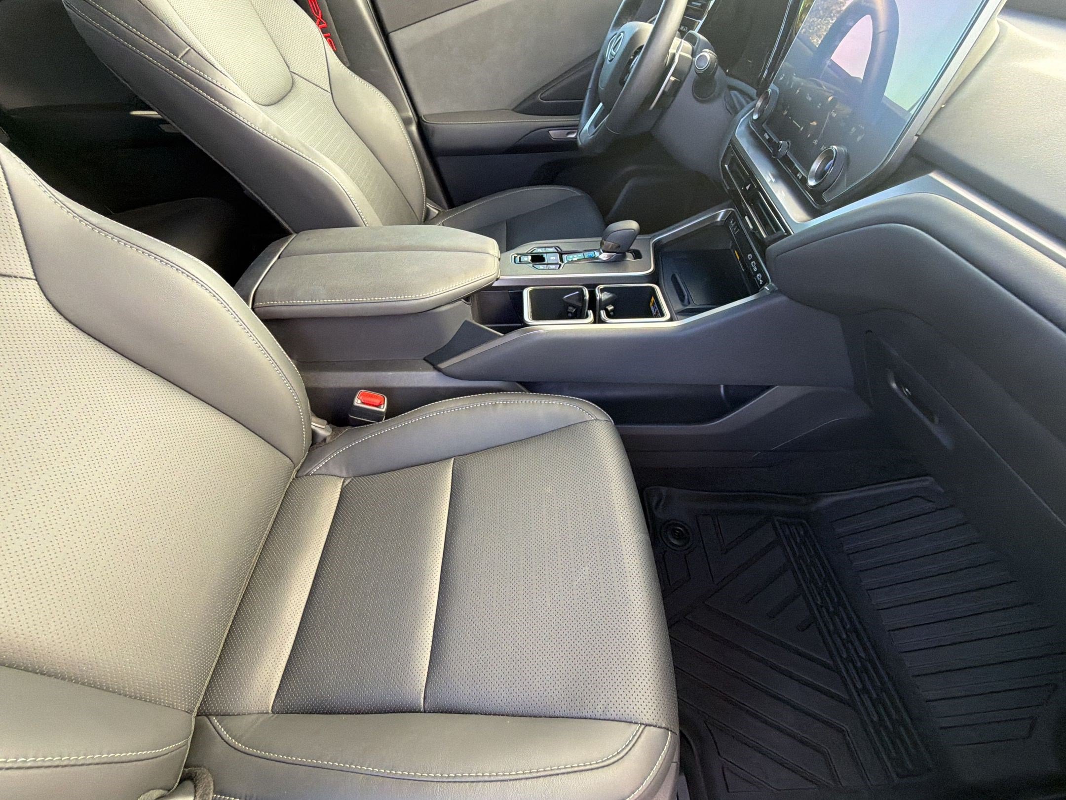 Used 2026 Lexus TX 350 AWD w/ Technology Package image 23
