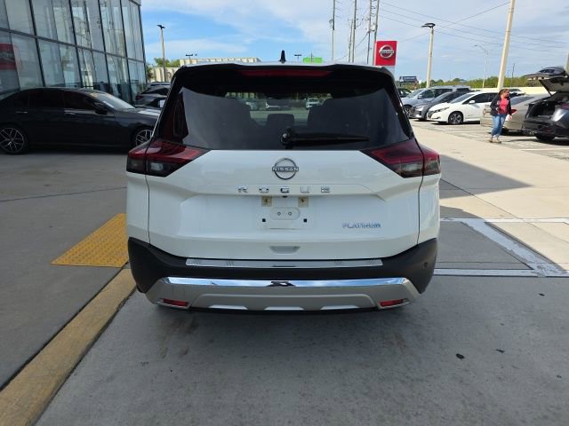 Used 2023 Nissan Rogue Platinum w/ Platinum Premium Package image 5