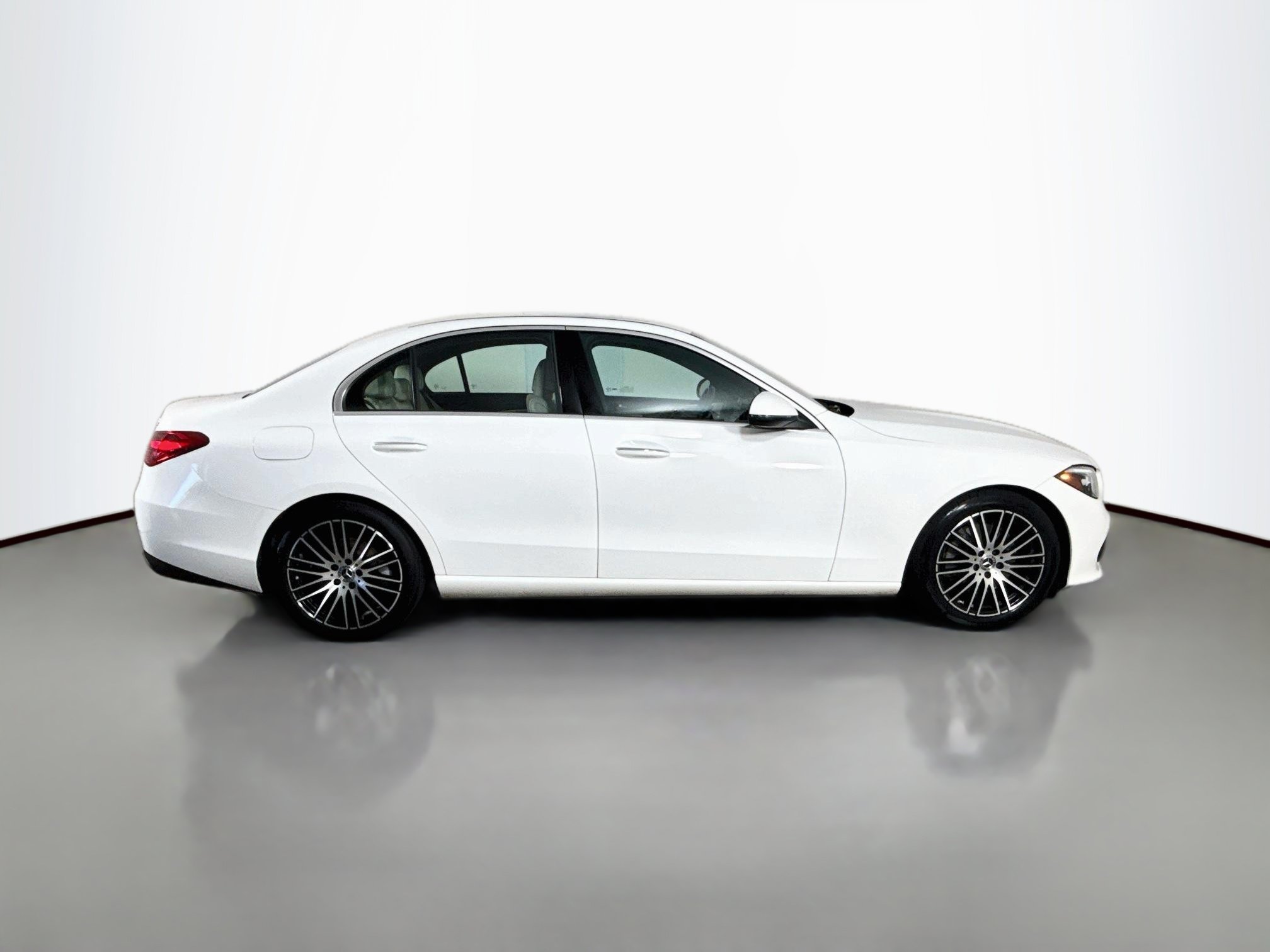 Used 2023 Mercedes-Benz C 300 4MATIC Sedan image 11