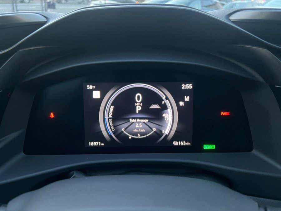 Used 2023 Lexus RZ 450e Premium image 14