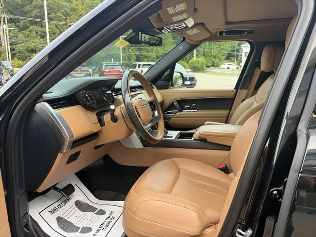 Used 2025 Land Rover Range Rover Long Wheelbase SE AWD/4WD image 26