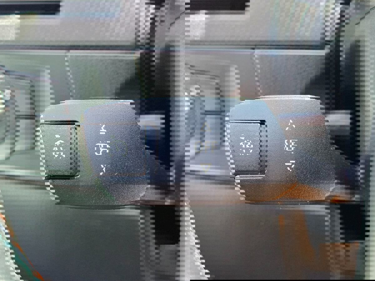 Used 2012 BMW M3 image 42