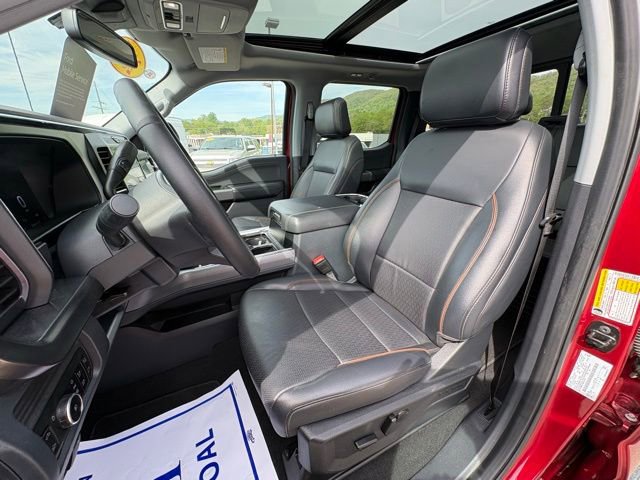 Used 2025 Ford F450 Lariat w/ Chrome Package AWD/4WD image 32