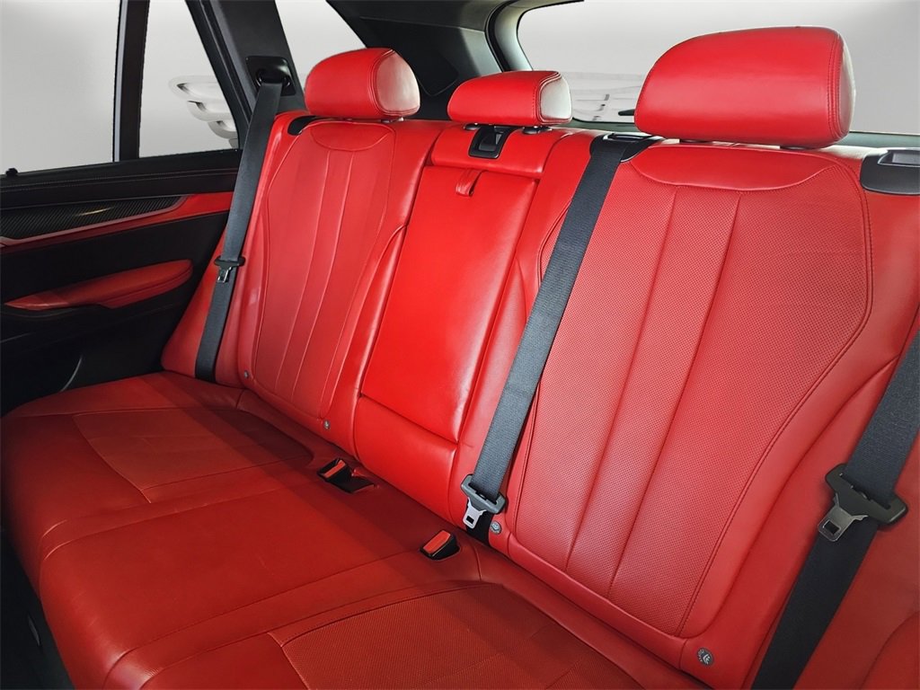 Used 2017 BMW X5 M image 13