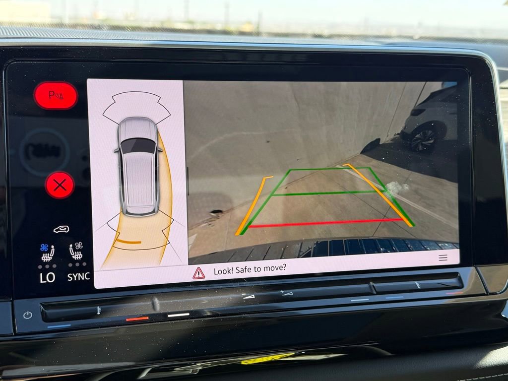 Certified 2025 Volkswagen Atlas SEL image 15