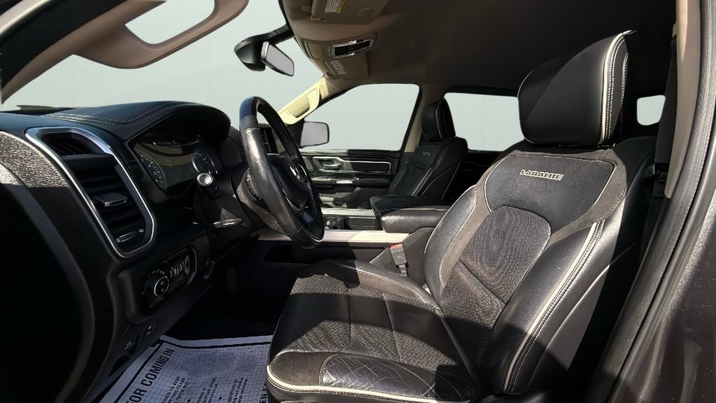 Used 2019 RAM 1500 Laramie RWD image 17